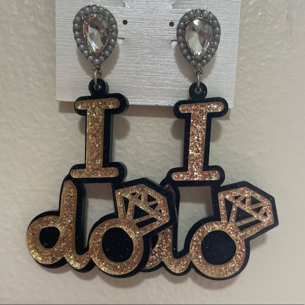 ❤️JUST IN! Acrylic I DO Bride Earrings with Rhinestone Post